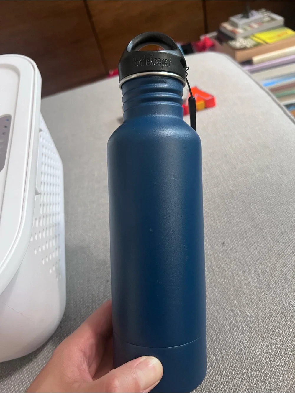 BottleKeeper Standard 2.0 in a sleek, matte powder-coated blue finish